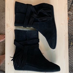 womens fringe boots size 11